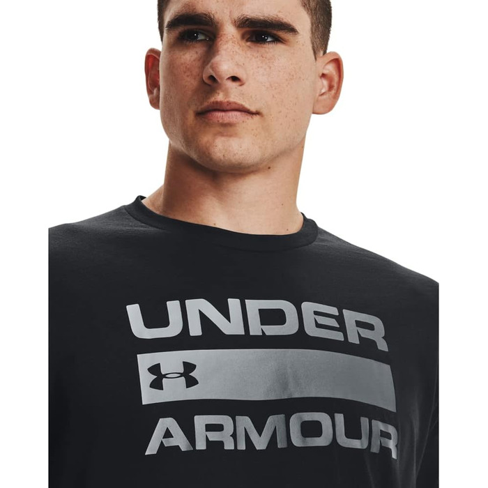 Чоловіча спортивна футболка Under Armour UA TEAM ISSUE WORDMARK, дихаюча, з короткими рукавами та зручна, вільного крою.