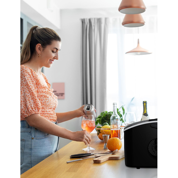 Машина для приготування кубиків льоду KitchenBrothers Small - Машина для подрібненого льоду - Машина для кубиків льоду, Кубик - Льодогенератор - Льодогенератор - Льодогенератор - Виробник кубиків льоду - Чорний