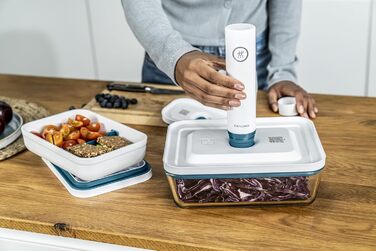 Набір для вакуумного зберігання продуктів ZWILLING Fresh & Save, 16 предметів контейнери, банки та пакети, з ручним вакуумним насосом, блакитно-морський колір