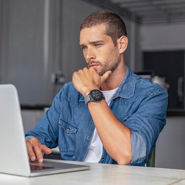 Розумний годинник Hama (сховище музики, кольоровий AMOLED-дисплей 1,43 дюйма, скло Panda Glass, GPS, функція телефону, водонепроникність, WhatsApp, голосовий помічник, трекер сну, 110 спортивних режимів, крокомір, пульсометр тощо) чорний