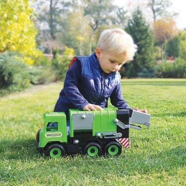 Вантажівка для сміття Wader Middle Truck зеленого кольору в коробці, реалістична вантажівка для сміття, рухома бічна кришка і підйомник, вкл. смітник, L 43 см, міцна конструкція, від 1 року