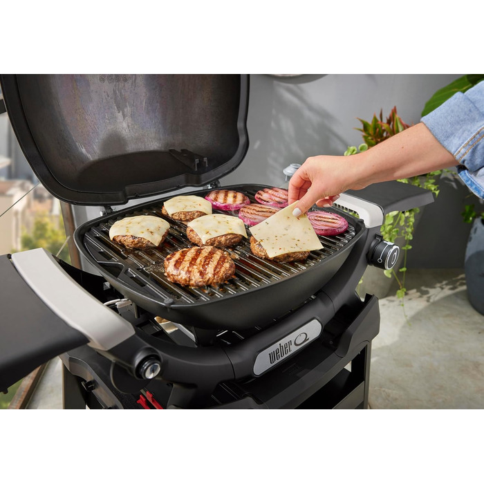 Газовий гриль Weber Q 1200N із бічними столиками