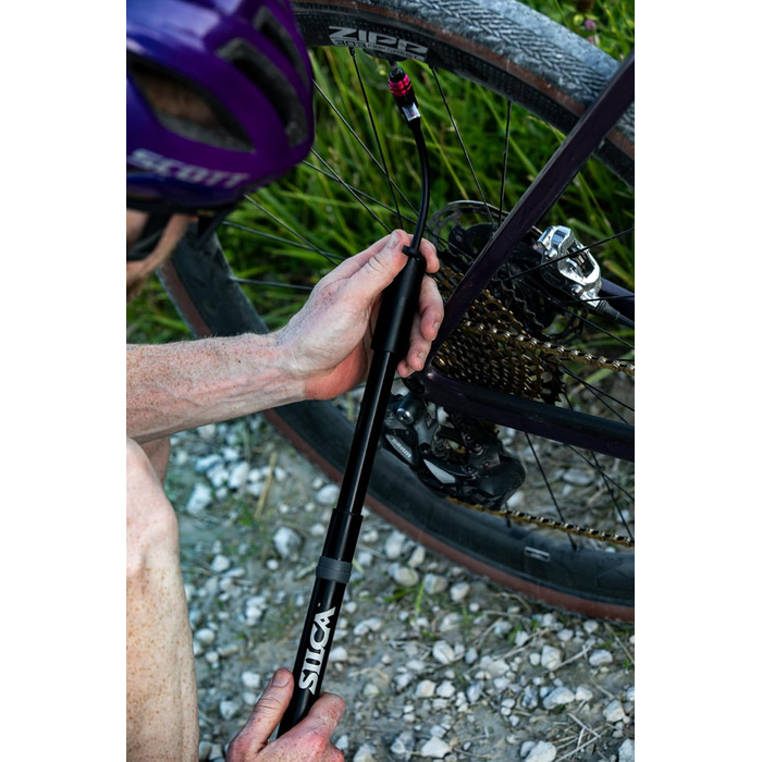 Міні-велосипедний насос SILCA Gravelero Великий об&39єм для гравію/гір/дороги Легкосплавний корпус зі шлангом та фіксуючим патроном Покришки Presta та Schrader для камер/безкамерних шин Ручний велосипедний насос