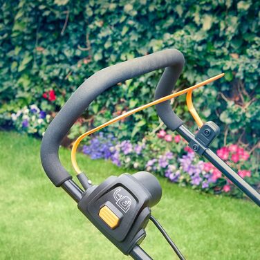 Електрична газонокосарка LawnMaster MEB1840M 1800 Вт 40 см, 6-позиційне регулювання висоти зрізу 20-70 мм, травозбірник 42 л