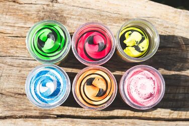 Сезонний набір Berkley PowerBait Trout Dough, 4 кольори та смаки для цілорічного лову форелі, ароматизована, пластична наживка, підходить для всіх рівнів майстерності (весна).