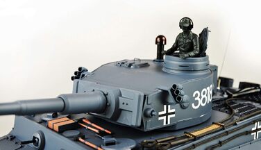 Радіокерований танк HengLong Amewi Тигр I (Німецький), Рання версія, Модернізований Металеві гусениці, Металеві направляючі та ведучі колеса, Металеві опорні ролики та металеві шестерні