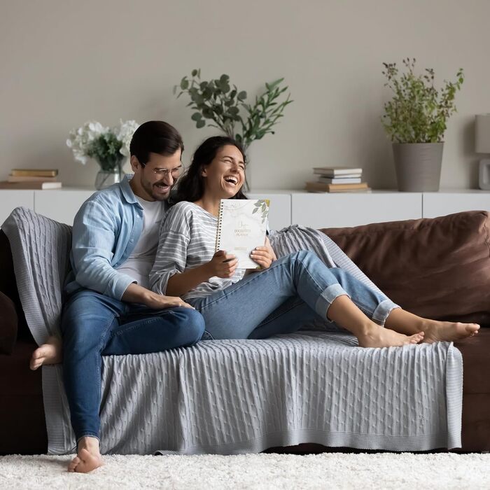 Весільний планувальник німецькою мовою для великого дня, 160 сторінок з розкладом, контрольними списками, часовим графіком та порадами, весільна книга з календарем, чудовий подарунок на заручини - DIN A4 Modern (німецька)