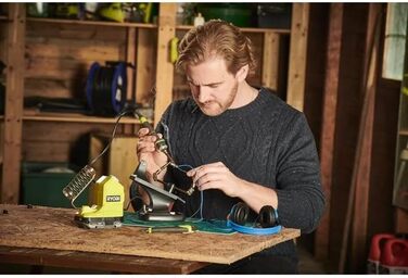 Акумуляторний паяльник RYOBI 18 В ONE RSI18-0, 200-480C, час нагрівання 50 секунд, кабель 83 см, поверхня GripZone, без акумулятор