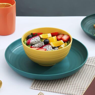 Набір посуду Kyraton з 16 предметів, небиткий та багаторазовий, з пластику. Легкі тарілки, чашки, миски. Легко переносити та мити. Не містить бісфенолу А. На 4 порції. 1. Різнокольоровий.