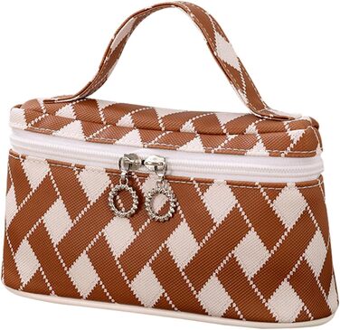 Косметичка, універсальна та містка, тримає ваші речі в порядку та організовано, чорна