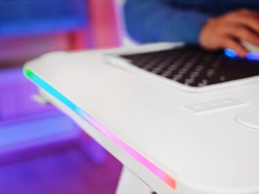 Ігровий стіл Trust Gaming GXT 709W Luminus RGB зі світлодіодним підсвічуванням, 10 режимами, живленням від USB, білий ігровий стіл з гарнітурою та підставкою для чашок, 120 x 60 см, комп&39ютерний стіл для офісу, геймерський 120 x 60 см - RGB білий