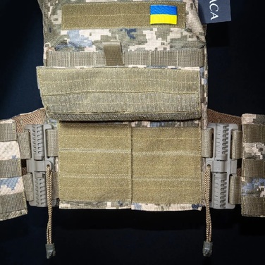 Плитоноска з швидкоскидом та кишенями кордура Kirasa піксель (Арт.KI1051)