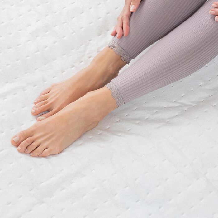 Підогріта ковдра, Електрична підігріта ковдра, 150 x 80 см, Підігріта ковдра з 3 температурними режимами, З системою безпеки, Автоматичне вимкнення, Можна прати при 30C, 666