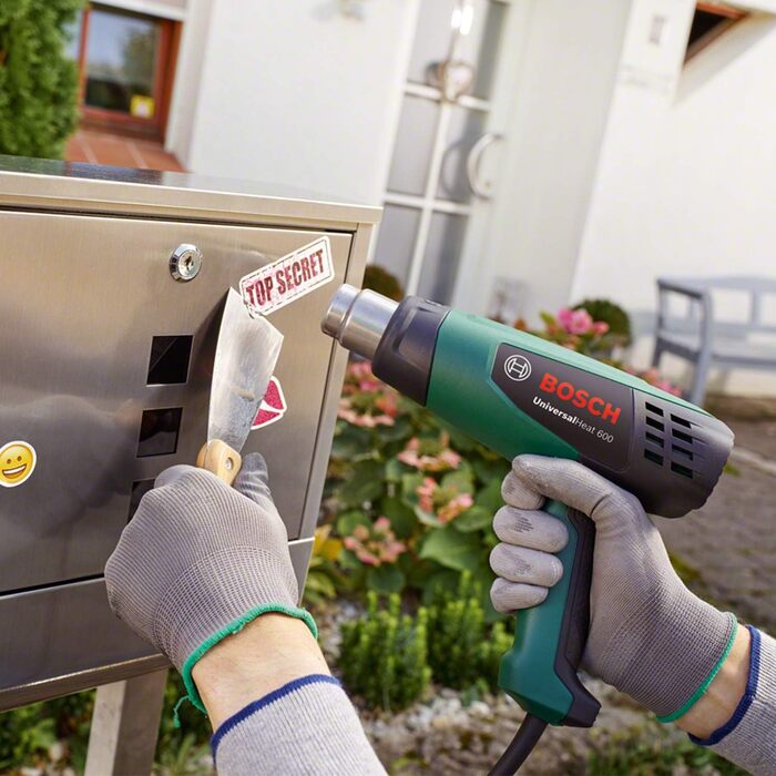 Осушувач гарячого повітря Bosch UniversalHeat (1800 Вт, температура 50/300/600 C, в картці)