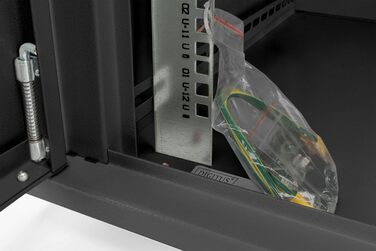Мережева шафа DIGITUS - 19-дюймова стійка - 12U - Настінне кріплення - Глибина 450 мм - Вантажопідйомність 60 кг - Серія Dynamic Basic - Чорний - Глибина 450 мм 12U