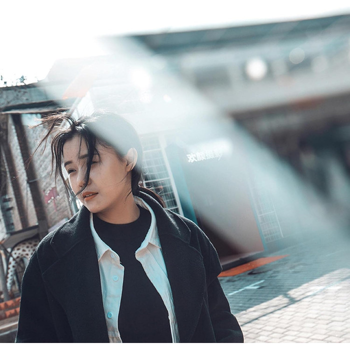 Фільтр розділеного поля 2-діоптрійний оптичний скляний призматичний фільтр із дзеркальною камерою, що обертається