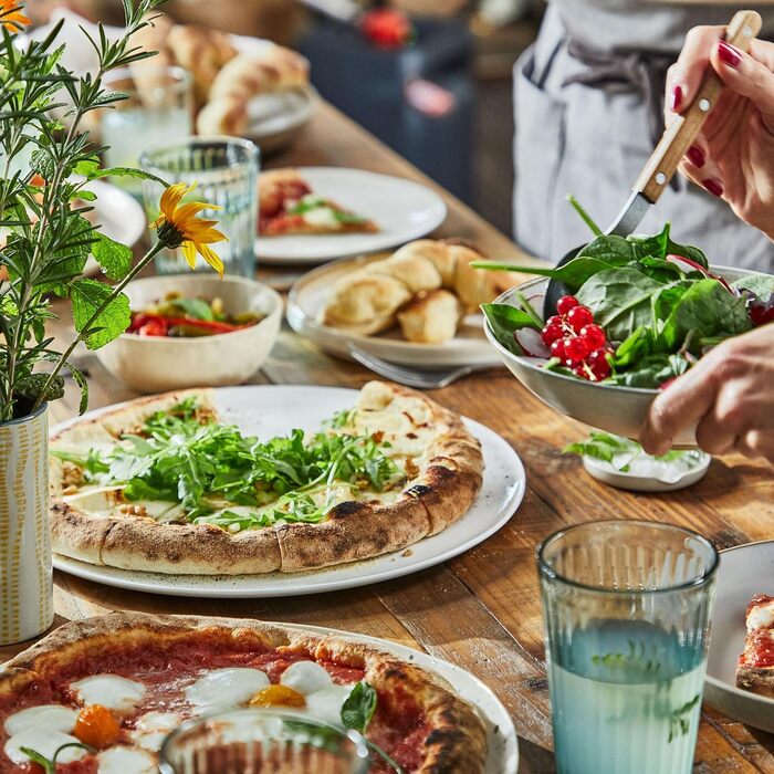 Газова піч для піци Tefal Pizza Pronto для зовнішнього використання, до 400 C, регулятор температури, перемикач увімкнення/вимкнення, керування поворотним каменем, компактна, в т.ч. шкірка для піци, нержавіюча сталь, JM413015