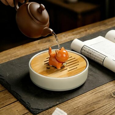 Фігурка керамічної кішки-чайниці Крок вперед 7x3.7x5.6 см, рожева. Мила ручної роботи, з дзвіночком нашийником для дому, офісу або чайного куточка.