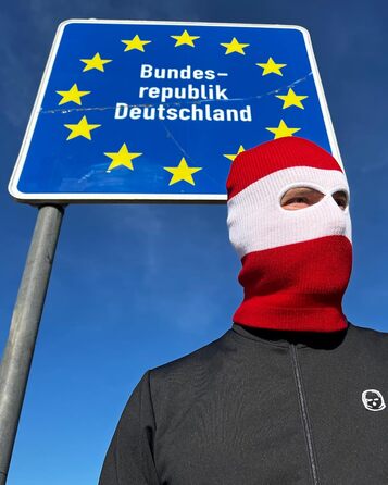 Шапка та балаклава PG Wear Troublemaker 2-в-1, червоно-білі смужки, один розмір