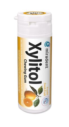 Жувальна гумка miradent Xylitol Dental Care фруктовий – 12 шт