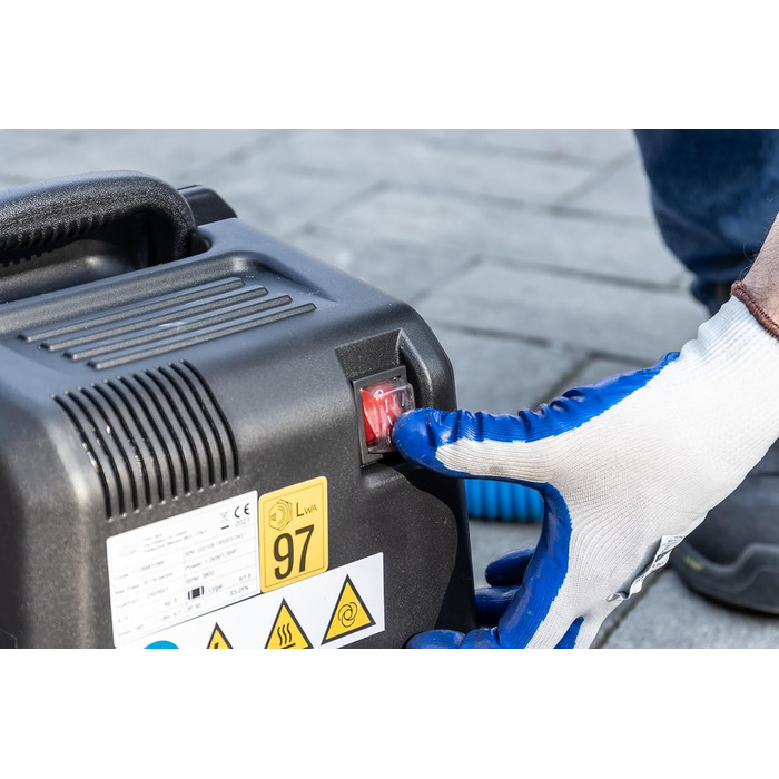 Переносний повітряний компресор FIAC CUBY, безмасляний, максимальний тиск 8 бар, 1,5 к.с., 6-літровий бак, рівень шуму 97 дБ