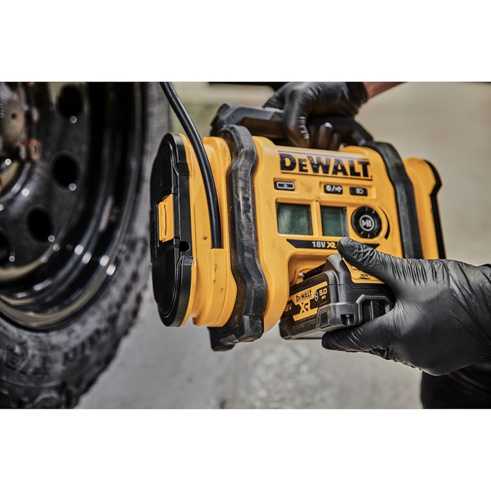 Акумуляторний компактний компресор Dewalt (підключення 12 В або акумулятор 18 В, 11 бар, для велосипедних та автомобільних шин, інвалідних візків, надувних човнів, повітряних подушок та матраців, включаючи аксесуари, без акумулятора та зарядного пристрою)