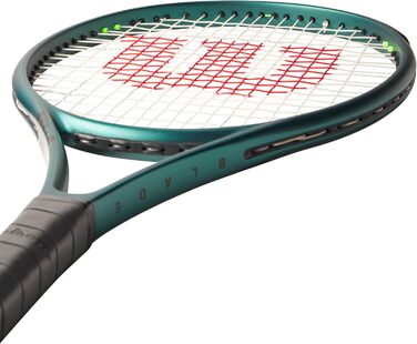 Тенісна ракетка Wilson Blade 26 V9, зелена, зі струнами, 255 г, L, 26 дюймів