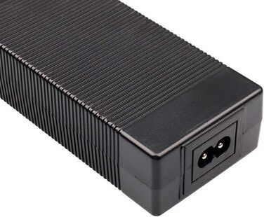 Зарядний пристрій для літій-іонних акумуляторів 16,8 В 5 А для зарядних пристроїв літій-іонних акумуляторів 14,4 В та 14,8 В для літій-іонних акумуляторів 4S, ручні ударні масажні пістолети, побутове використання (16,8 В 5 А) TS-84W-1685000