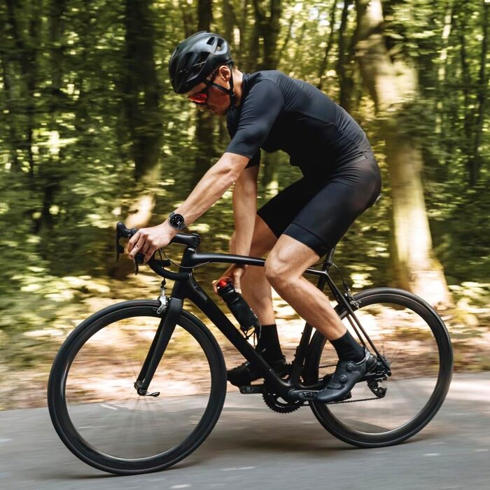 Розумний годинник Hama 8900 з GPS, водонепроникний IP68, функція телефону (сенсорний AMOLED-дисплей, голосове керування, спортивні режими, трекер сну, пульсометр, WhatsApp, годинник для бігу, пульсометр, фітнес-годинник) чорний