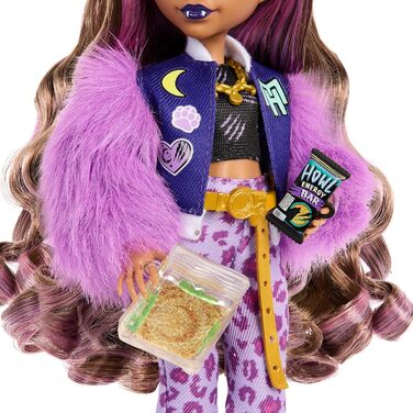 Лялька Monster High Клодін Вульф з собакою Кресентом та аксесуарами, такими як рюкзак, календар, снеки тощо, роздрібна ціна 65 HRP
