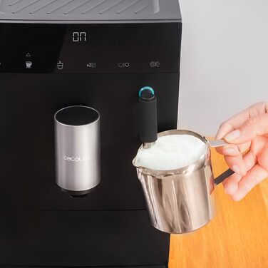 Автоматична кавомашина Cecotec Cremmaet Compact Steam, 1350 Вт, 19 бар, з капучинатором