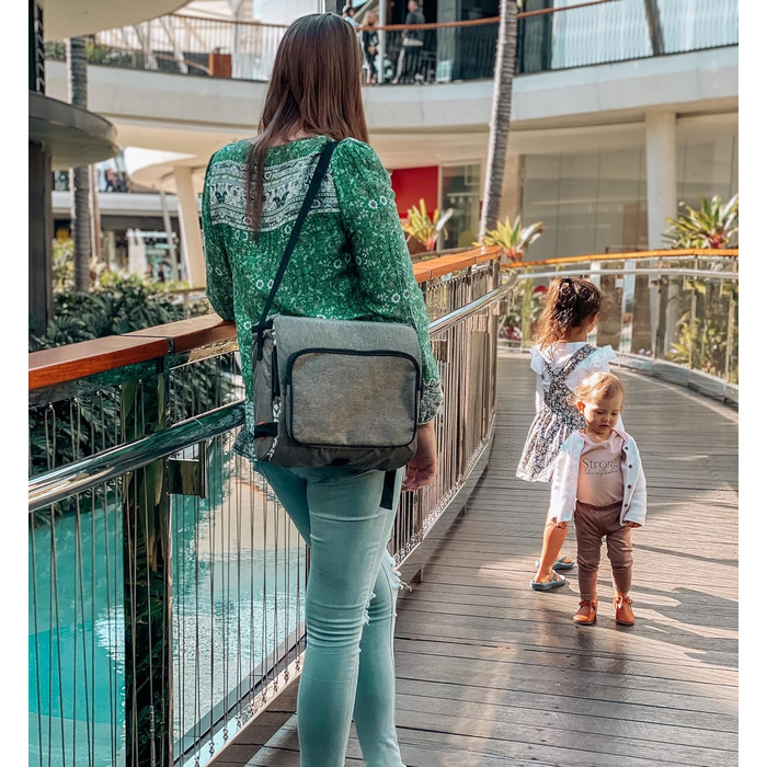 Сидіння-бустер Dreambaby On-The-Go, портативний стільчик для годування з практичними відділеннями для зберігання, підходить до біл