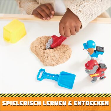 Набір фігурок з Чарджером та Вілером, 2 конструктори та 85г Kinetic Sand Build-it-Sand, іграшка для дітей від 3 років