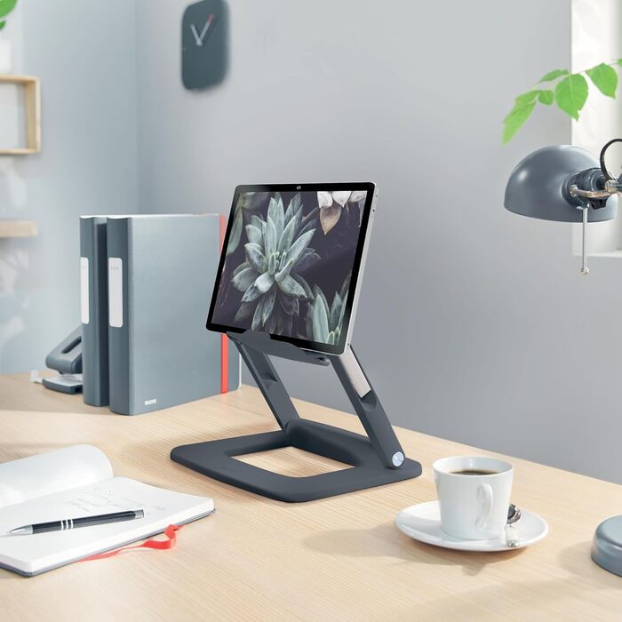 Регульована підставка для ноутбука, 13-15, з 6 комбінаціями кута та висоти, виготовлена з 80 переробленого пластику, компактна, 100 придатна до переробки, темно-сіра, 64240089
