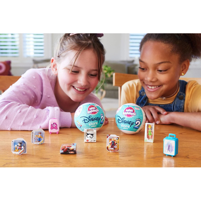 Колекційна іграшка Mini Brands Disney Store Series 2 "Таємнича капсула" - комбінований набір (колекціонерний футляр та 3 капсули), поштова скринька