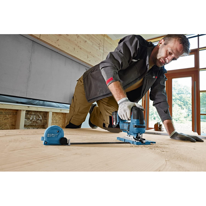 Акумуляторний лобзик Bosch Professional 18V System GST 18V-LI B (у комплекті 2 акумулятора по 4,0 Ач, швидкий зарядний пристрій, 3