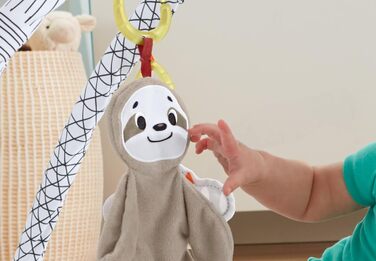 Чуттєва дитяча ігрова ковдра Fisher-Price HBB74-5, м'який ігровий килимок із сенсорними іграшками, шість знімних іграшок для активності, дитяче обладнання від народження зменшена упаковка