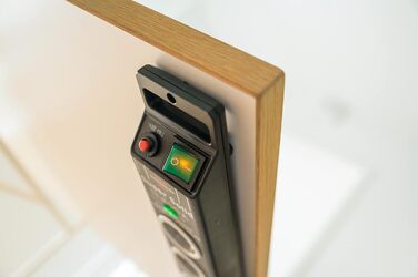 Розетка 8-місна з захистом від перенапруги (розетка з кабелем 2,5 м і вимикачем, розетка з ударостійкого полікарбонату) чорна/сіра