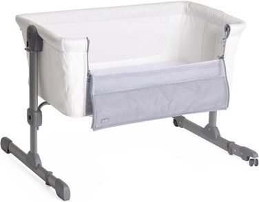Дитяче ліжечко Chicco Next2Me Essential для новонароджених, приліжкове ліжечко, сумісне з різними ліжками, регульована висота, гарна циркуляція повітря, матрац і сумка в комплекті, 0-6 місяців, біле