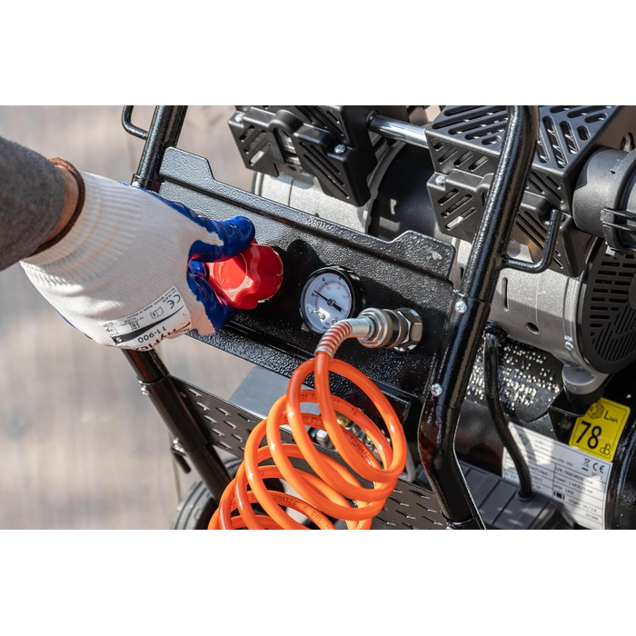 Переносний повітряний компресор FIAC SUPERSILENT 10, безмасляний, максимальний тиск 8 бар, 1 к.с., бак 10 л, рівень шуму 58 дБ LpA