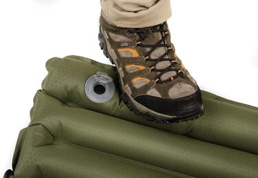 Надувний матрац Snugpak з ножним насосом, оливково-зелений.