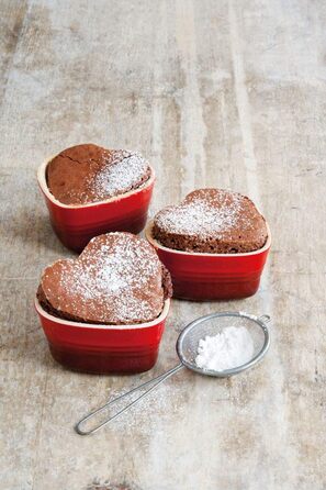 Кам&39яна форма для випічки Le Creuset у формі серця, 300 мл, вишнево-червона, 91002926060000 без кришки