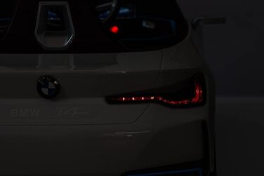 Електричний дитячий автомобіль, дизайн як у BMW i4 - ліцензований - акумулятор 12V7A, 2 двигуни - пульт дистанційного керування 2.