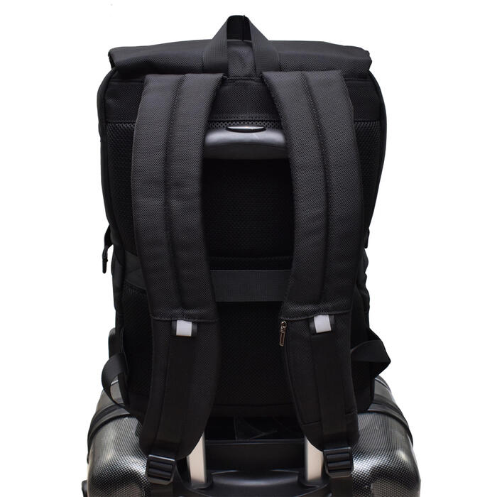 Рюкзак міський Semi Line USB 15 Black (L2007)