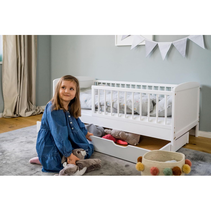 Дитяче ліжко Kids Collective 70x140 см з шухлядою, рейковою основою та захисними поручнями білого кольору, з ящиком для ліжка, Зроблено в Європі. Дитяче ліжко до 6 років 70 x 140 см без матраца, біле.