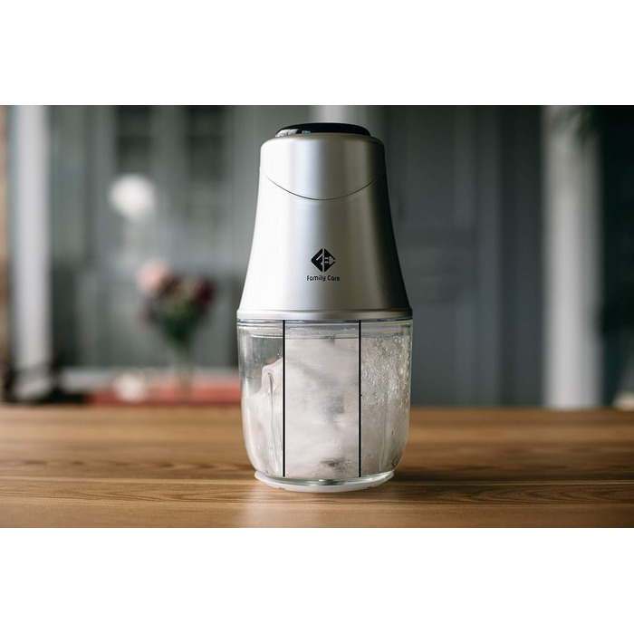 Подрібнювач для кухні Family Care електричний, 3 титанові леза, 300 Вт, скляна миска 600 мл, багатофункціональний, різак для м'яса, подрібнювач цибулі, овочі, горіхи, морозиво 600 мл 300 Вт