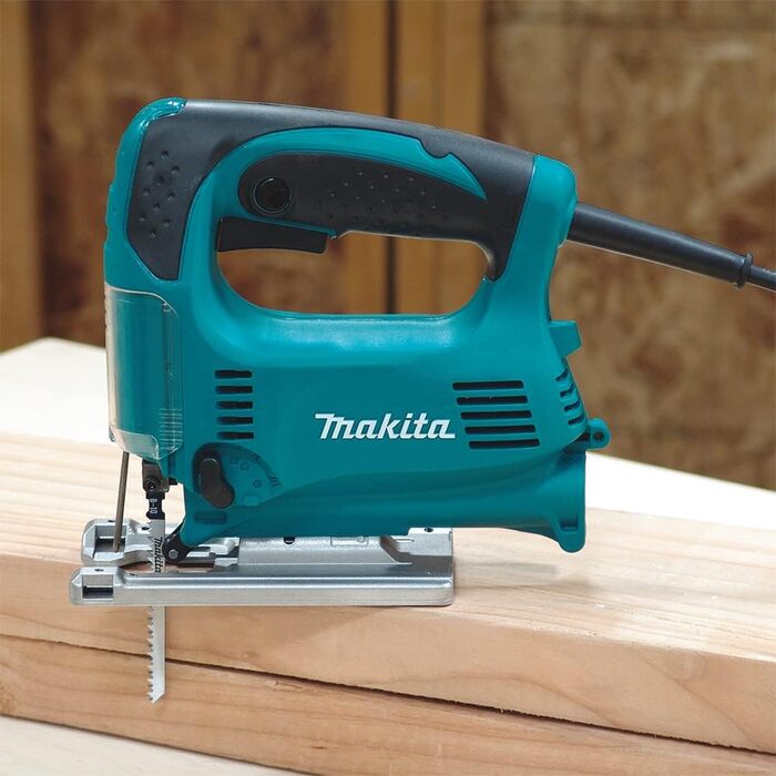 Лобзик Makita 4329 K з кейсом
