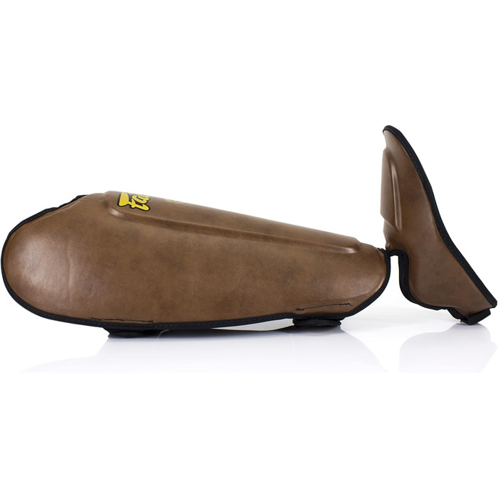 Щитки для гомілок Fairtex Muay Thai SP8 для Muay Thai MMA K1 M коричневі