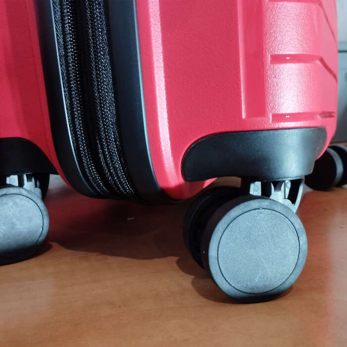 Валіза Swissbrand Eden (S) Red (SWB_LHEDE201S)