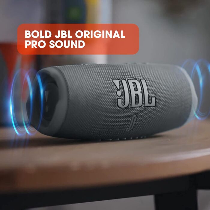 Колонка JBL Charge 5 сірого кольору - Водонепроникний портативний бумбокс з інтегрованим павербанком - Один заряд акумулятора забе